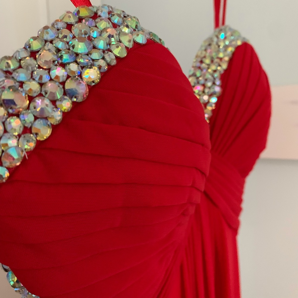 NWT La Femme Sweetheart Crystal Evening Gown - Picture 4 of 9